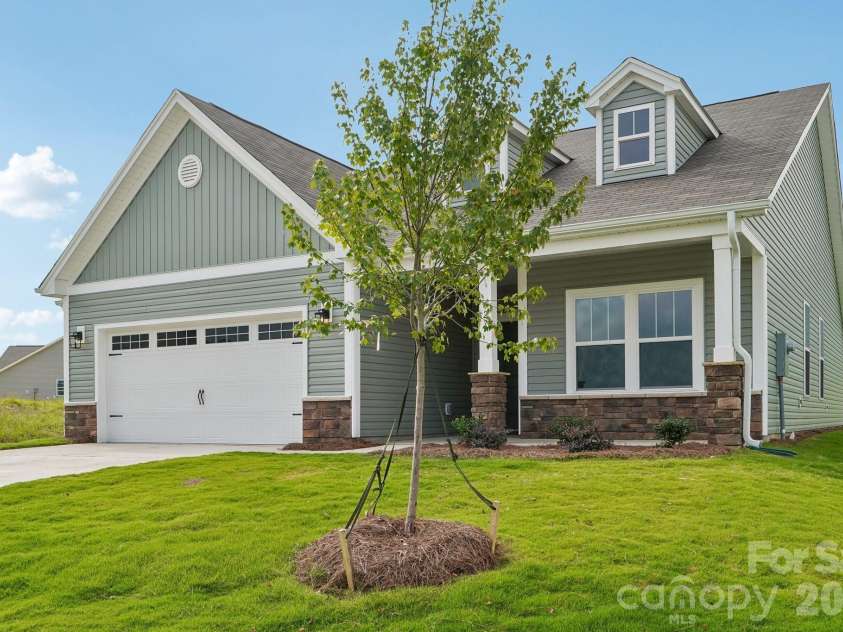 527 Gentle Bend Cove, Locust, NC 28097.  MLS# CAR4413705, YatesRealty ID 44692. 