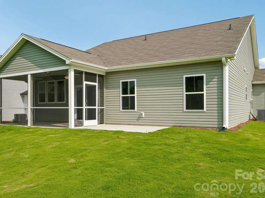 527 Gentle Bend Cove, Locust, NC 28097.  MLS# CAR4413705, YatesRealty ID 44692. 
