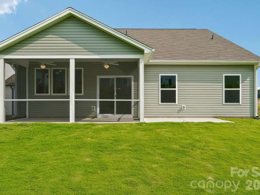 527 Gentle Bend Cove, Locust, NC 28097.  MLS# CAR4413705, YatesRealty ID 44692. 