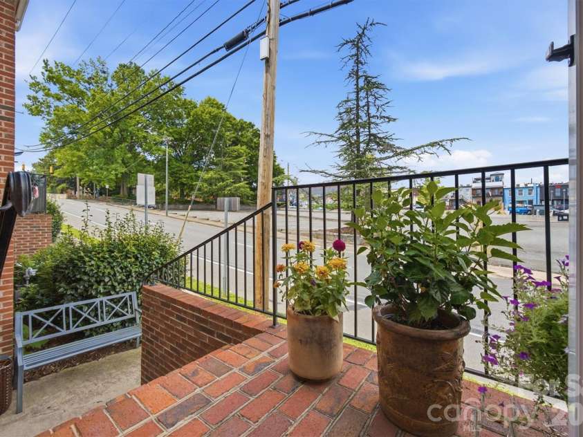 115 Meeting Street, Morganton, NC 28655.  MLS# CAR4410431, YatesRealty ID 44697. 
