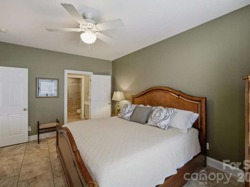 115 Meeting Street, Morganton, NC 28655.  MLS# CAR4410431, YatesRealty ID 44697. 