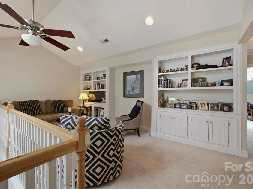 115 Meeting Street, Morganton, NC 28655.  MLS# CAR4410431, YatesRealty ID 44697. 