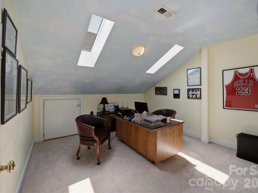 115 Meeting Street, Morganton, NC 28655.  MLS# CAR4410431, YatesRealty ID 44697. 
