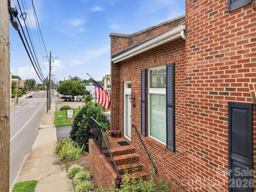 115 Meeting Street, Morganton, NC 28655.  MLS# CAR4410431, YatesRealty ID 44697. 