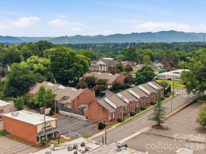 115 Meeting Street, Morganton, NC 28655.  MLS# CAR4410431, YatesRealty ID 44697. 