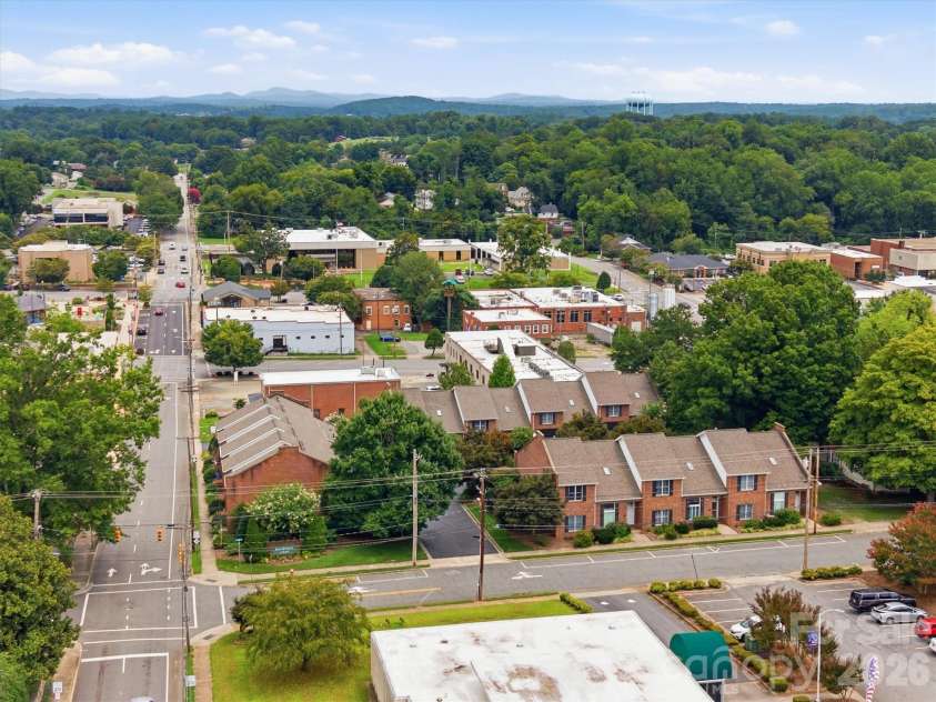 115 Meeting Street, Morganton, NC 28655.  MLS# CAR4410431, YatesRealty ID 44697. 