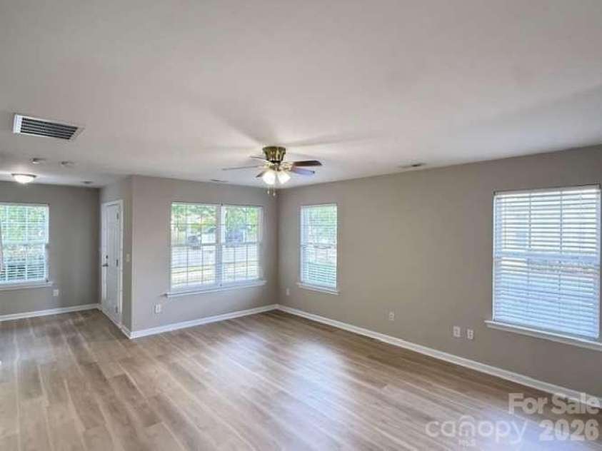 10541 Trolley Run Drive, Cornelius, NC 28031.  MLS# CAR4408681, YatesRealty ID 44699. 