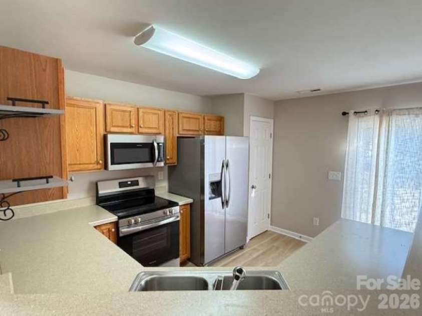 10541 Trolley Run Drive, Cornelius, NC 28031.  MLS# CAR4408681, YatesRealty ID 44699. 