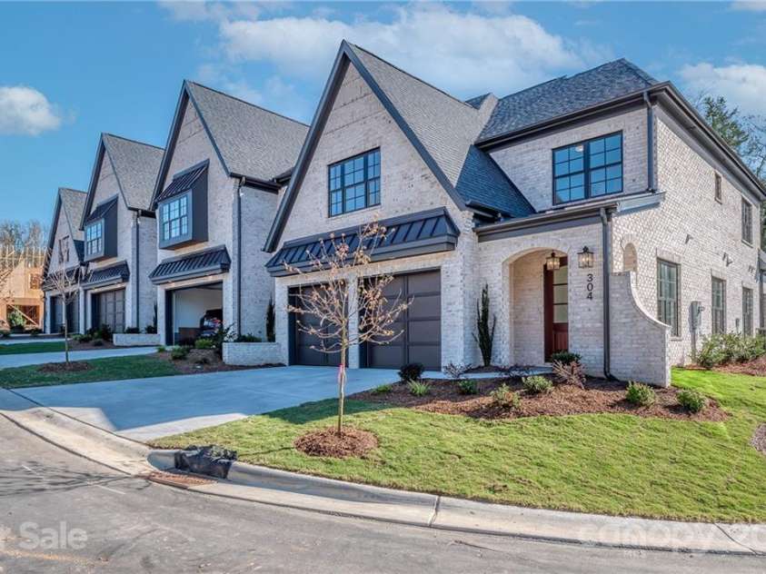 301 Audrey Place, Charlotte, NC 28226.  MLS# CAR3728891, YatesRealty ID 447. 