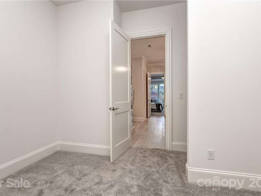301 Audrey Place, Charlotte, NC 28226.  MLS# CAR3728891, YatesRealty ID 447. 