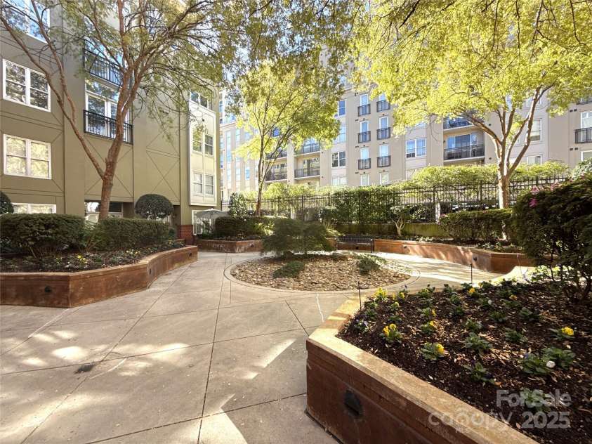 1320 Fillmore Avenue, Charlotte, NC 28203.  MLS# CAR4310101, YatesRealty ID 4470. 