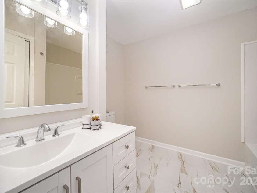 5310 Myrica Lane, Charlotte, NC 28213.  MLS# CAR4228798, YatesRealty ID 4470. Bathroom 1