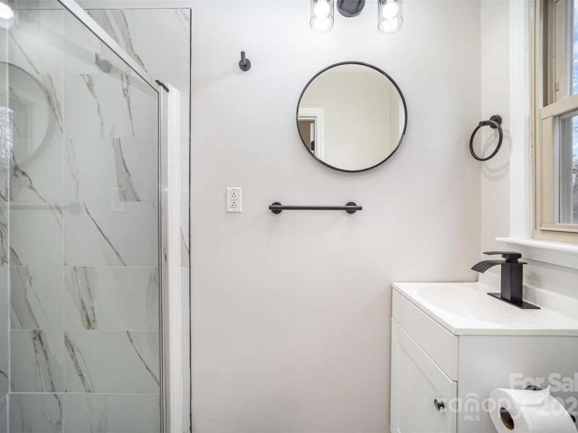 5310 Myrica Lane, Charlotte, NC 28213.  MLS# CAR4228798, YatesRealty ID 4470. Primary bath 2