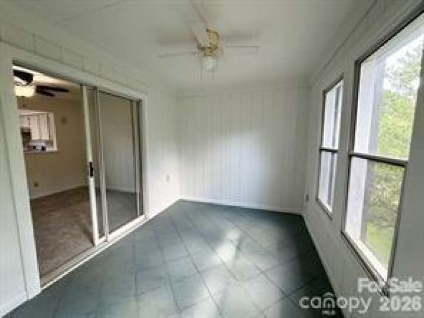 6049 Treetop Court, Charlotte, NC 28212.  MLS# CAR4397457, YatesRealty ID 44700. 