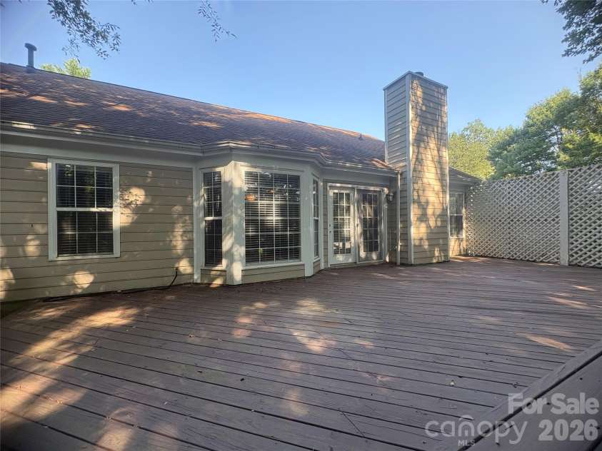 3520 Cliffvale Court, Charlotte, NC 28269.  MLS# CAR4414990, YatesRealty ID 44702. Back Deck