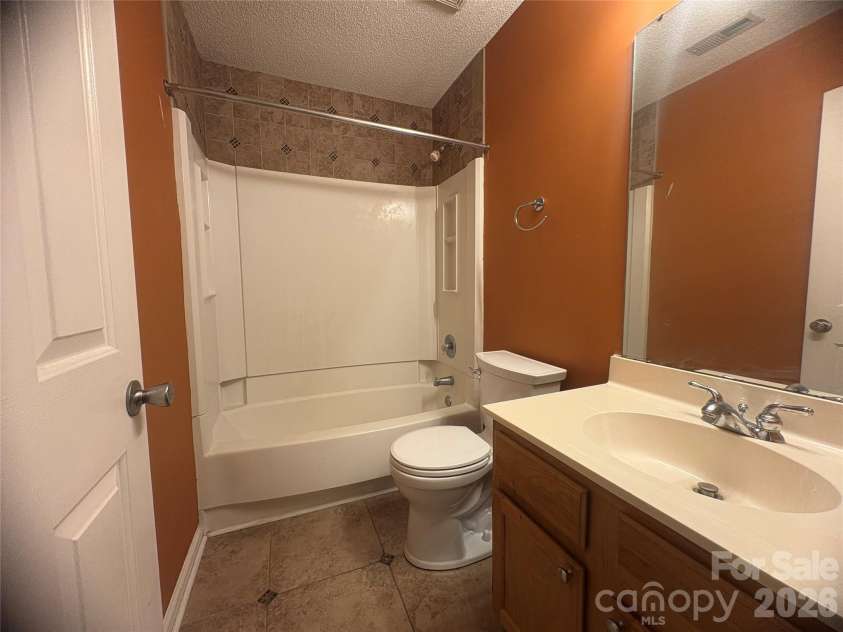 3520 Cliffvale Court, Charlotte, NC 28269.  MLS# CAR4414990, YatesRealty ID 44702. Hall Bathroom