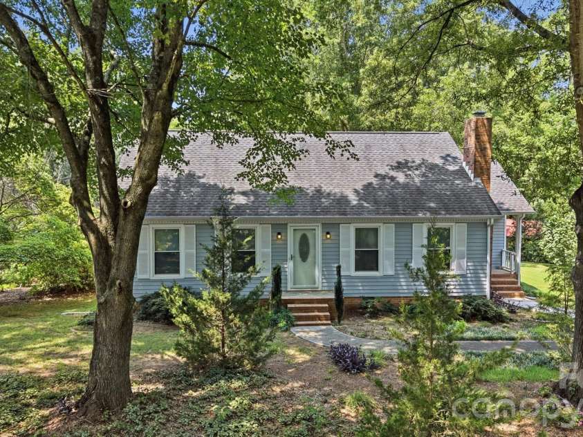 2818 Castlebrook Drive, Monroe, NC 28112.  MLS# CAR4413380, YatesRealty ID 44704. 