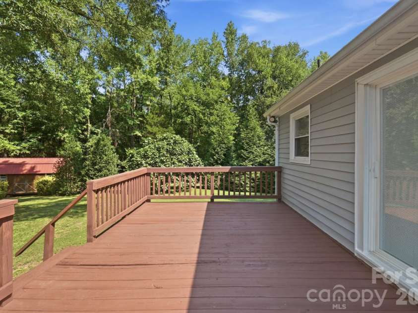 2818 Castlebrook Drive, Monroe, NC 28112.  MLS# CAR4413380, YatesRealty ID 44704. 