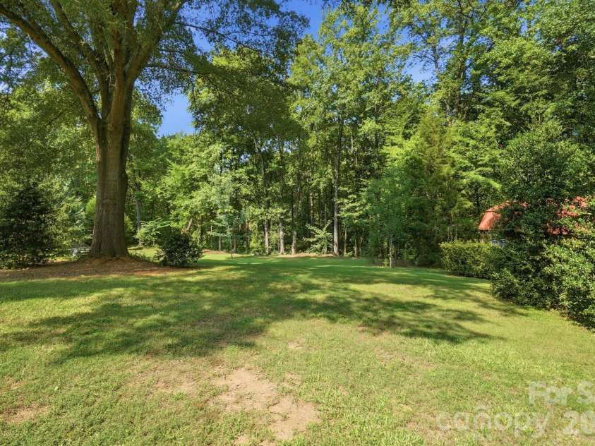 2818 Castlebrook Drive, Monroe, NC 28112.  MLS# CAR4413380, YatesRealty ID 44704. 