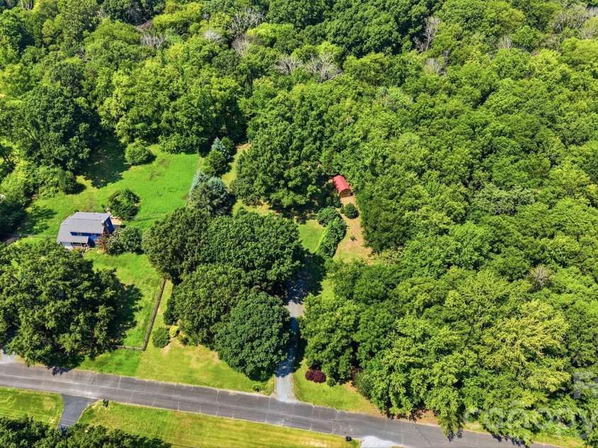 2818 Castlebrook Drive, Monroe, NC 28112.  MLS# CAR4413380, YatesRealty ID 44704. 