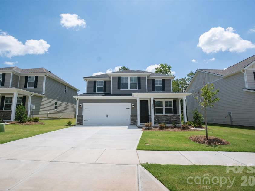 4986 Twin River Drive, Denver, NC 28037.  MLS# CAR4362354, YatesRealty ID 44705. 