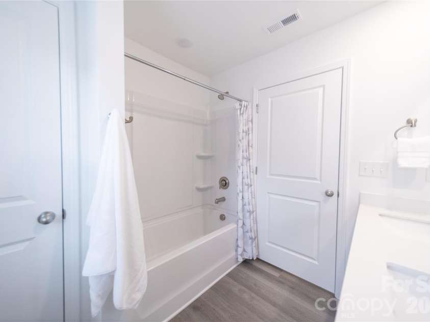 4986 Twin River Drive, Denver, NC 28037.  MLS# CAR4362354, YatesRealty ID 44705. 