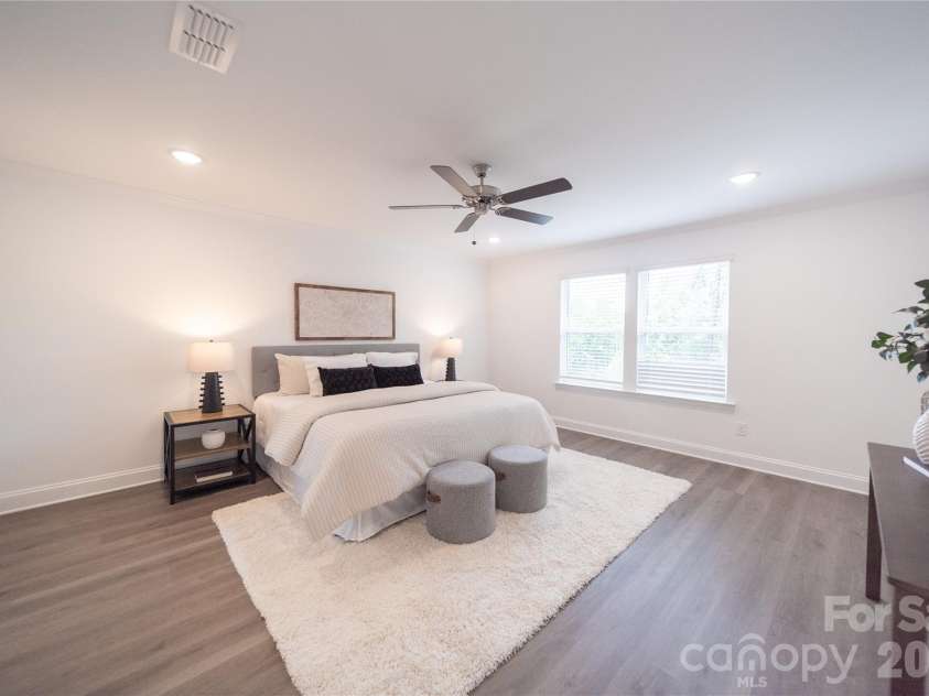 4986 Twin River Drive, Denver, NC 28037.  MLS# CAR4362354, YatesRealty ID 44705. 
