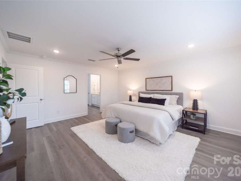 4986 Twin River Drive, Denver, NC 28037.  MLS# CAR4362354, YatesRealty ID 44705. 