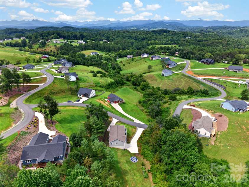 932 Morlin Acres Drive, Marshall, NC 28753.  MLS# CAR4412278, YatesRealty ID 44706. 