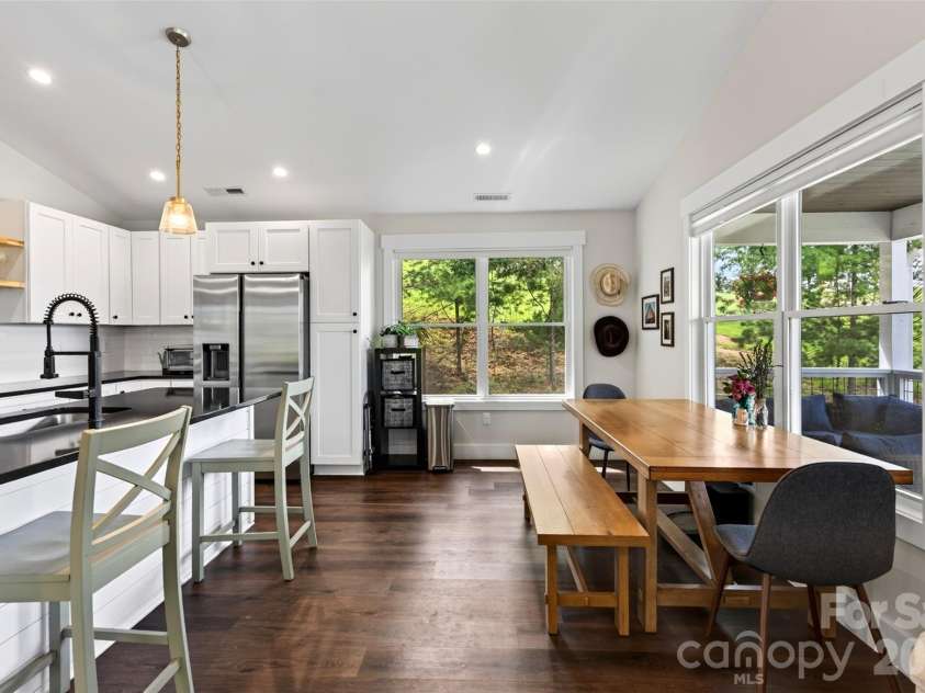 932 Morlin Acres Drive, Marshall, NC 28753.  MLS# CAR4412278, YatesRealty ID 44706. 