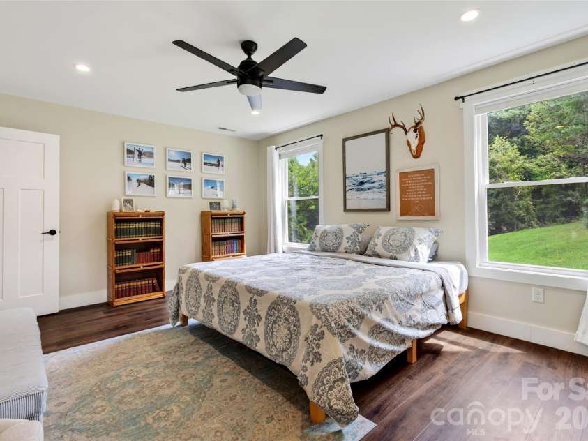 932 Morlin Acres Drive, Marshall, NC 28753.  MLS# CAR4412278, YatesRealty ID 44706. 