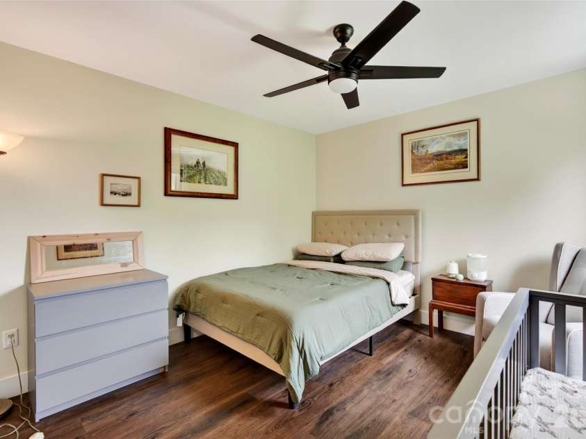 932 Morlin Acres Drive, Marshall, NC 28753.  MLS# CAR4412278, YatesRealty ID 44706. 
