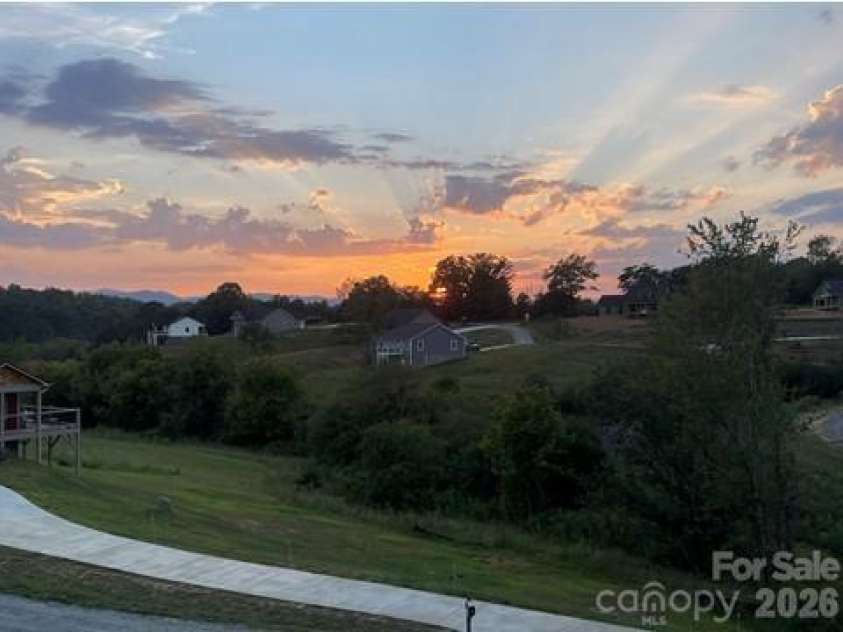 932 Morlin Acres Drive, Marshall, NC 28753.  MLS# CAR4412278, YatesRealty ID 44706. 