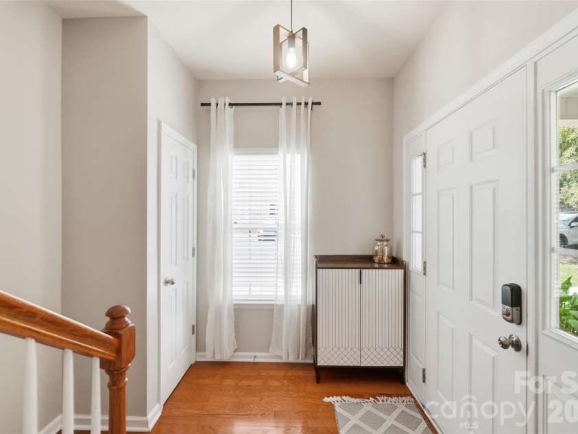 2311 Crosscut Drive, Charlotte, NC 28214.  MLS# CAR4415063, YatesRealty ID 44707. 