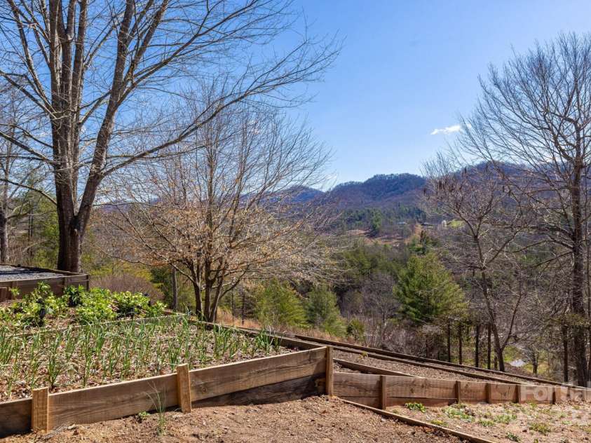 106 Clear View Drive, Mars Hill, NC 28754.  MLS# CAR4233910, YatesRealty ID 4471. Tiered gardens