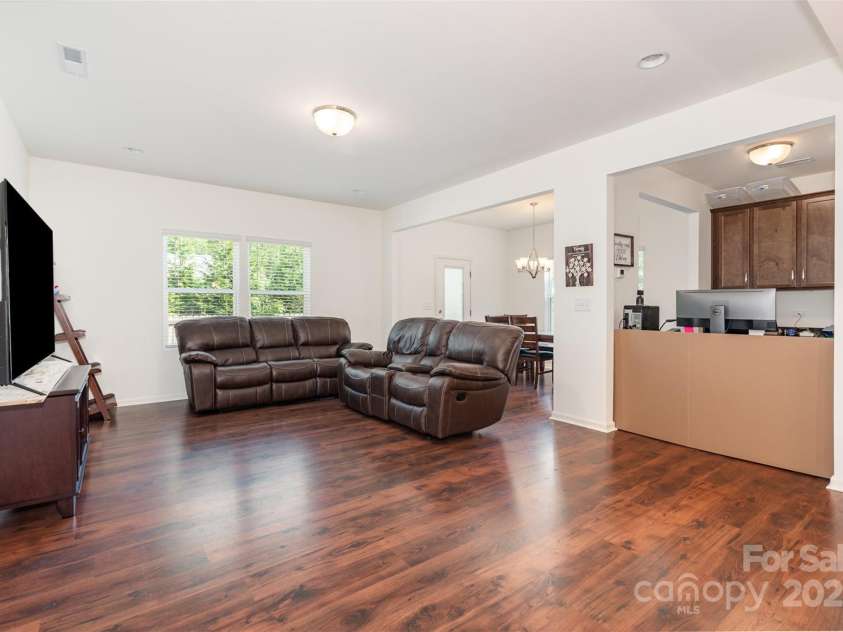 839 Foxglove Lane, York, SC 29745.  MLS# CAR4275327, YatesRealty ID 4471. 