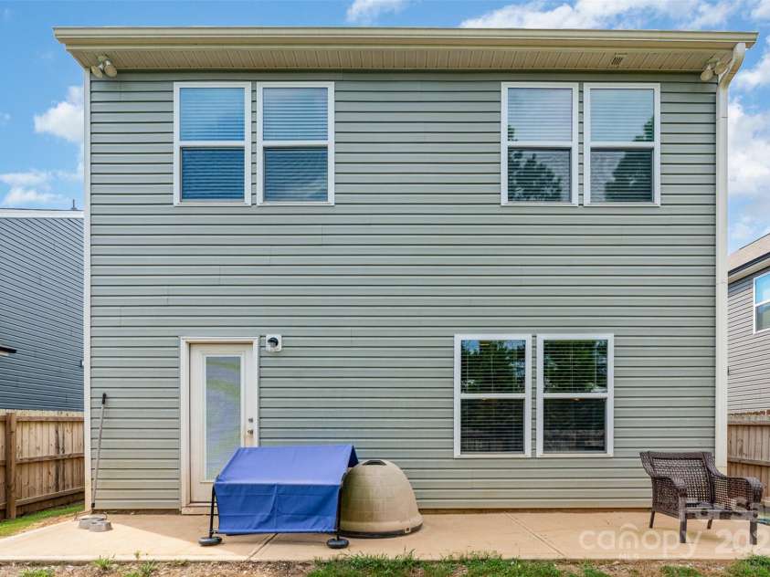 839 Foxglove Lane, York, SC 29745.  MLS# CAR4275327, YatesRealty ID 4471. 