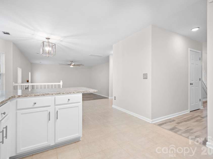 19300 Kanawha Drive, Cornelius, NC 28031.  MLS# CAR4414976, YatesRealty ID 44710. 