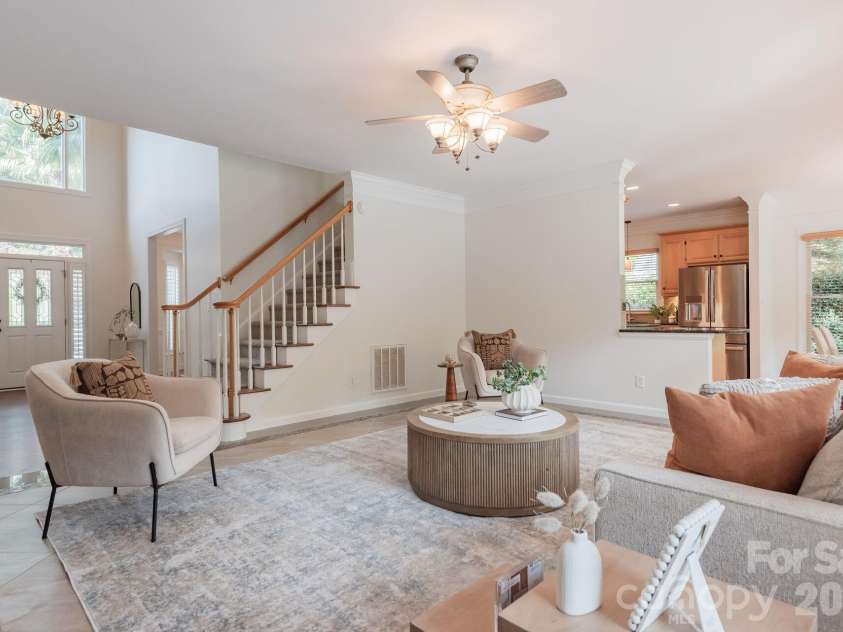 11645 Stonebriar Drive, Charlotte, NC 28277.  MLS# CAR4413035, YatesRealty ID 44711. 