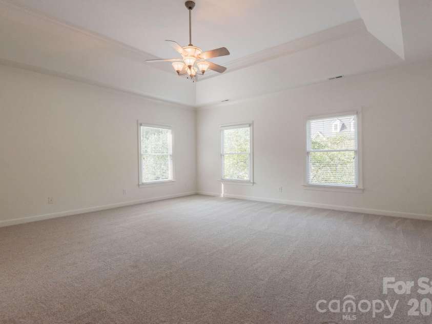 11645 Stonebriar Drive, Charlotte, NC 28277.  MLS# CAR4413035, YatesRealty ID 44711. 