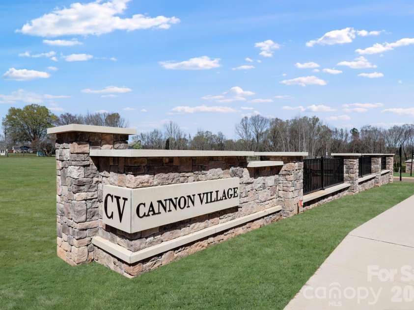 650 Sparano Loop, York, SC 29745.  MLS# CAR4415074, YatesRealty ID 44713. 