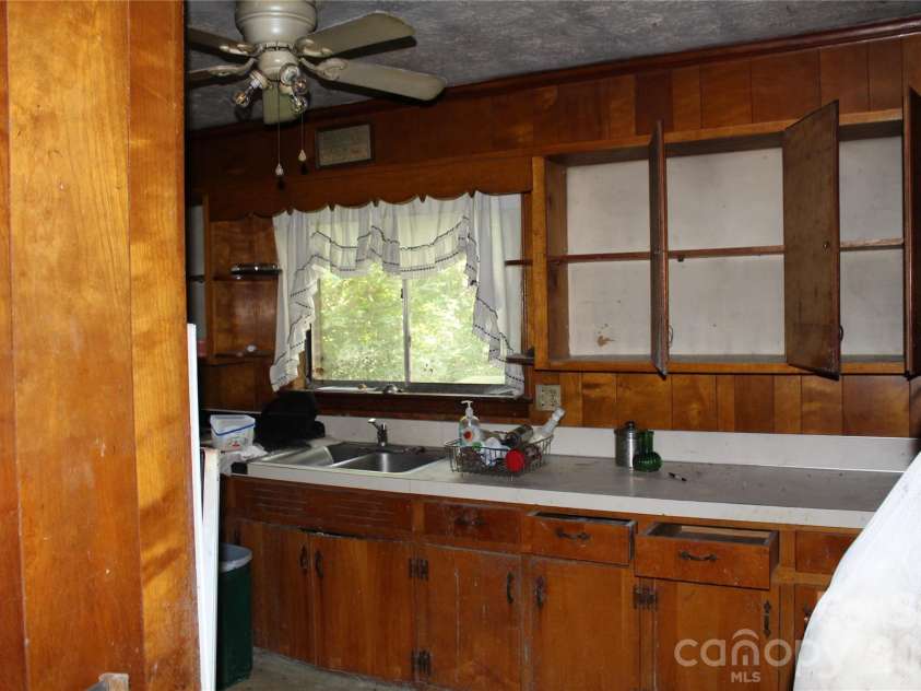 1551 Connelly Springs Road, Lenoir, NC 28645.  MLS# CAR4412781, YatesRealty ID 44716. 