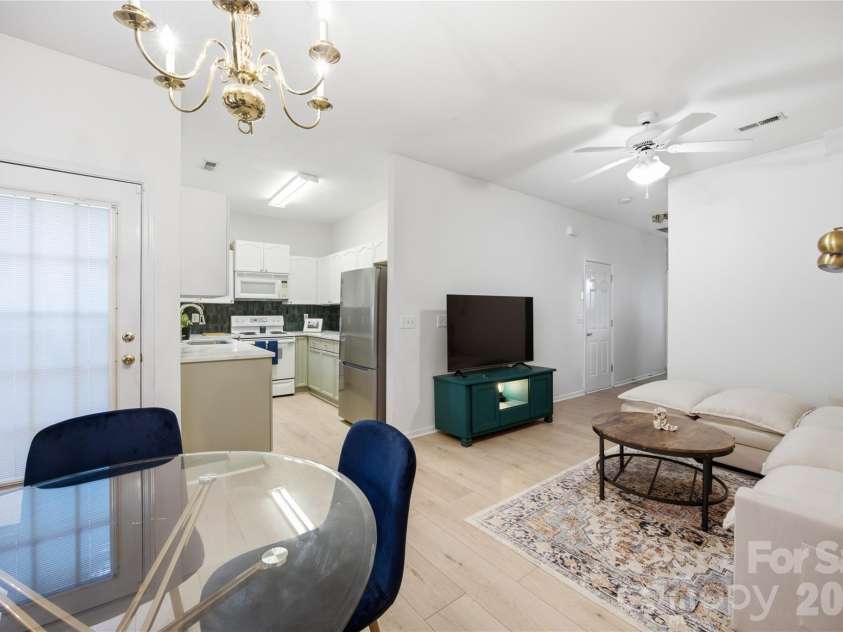 5967 Pisgah Way, Charlotte, NC 28217.  MLS# CAR4412762, YatesRealty ID 44717. 