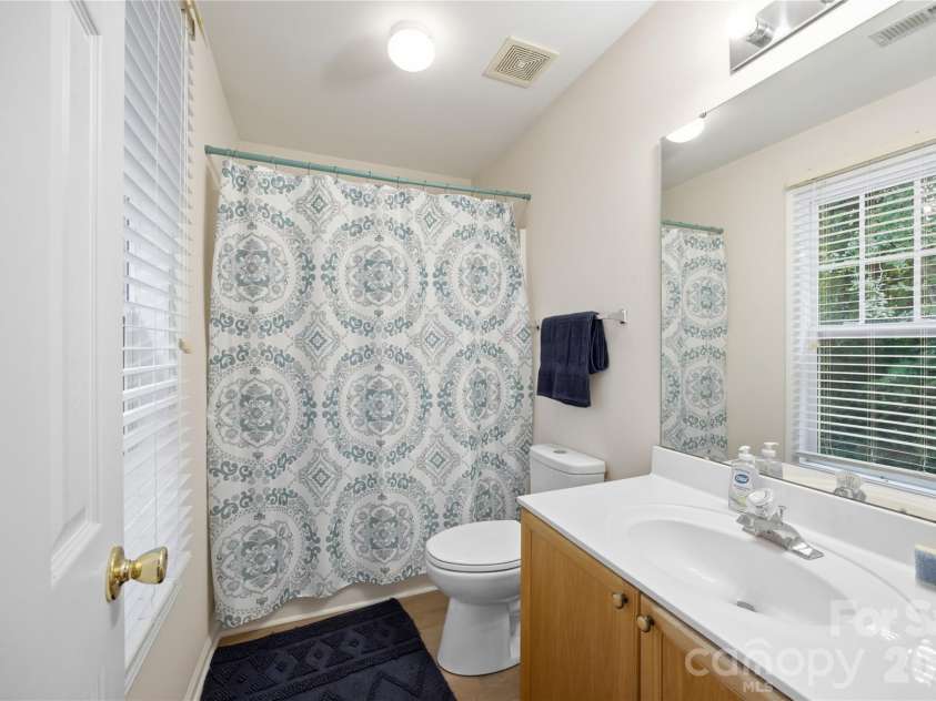 5967 Pisgah Way, Charlotte, NC 28217.  MLS# CAR4412762, YatesRealty ID 44717. 