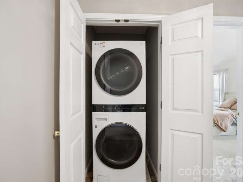 5967 Pisgah Way, Charlotte, NC 28217.  MLS# CAR4412762, YatesRealty ID 44717. 