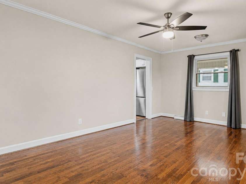 902 Dogwood Drive, Gastonia, NC 28054.  MLS# CAR4413443, YatesRealty ID 44719. 