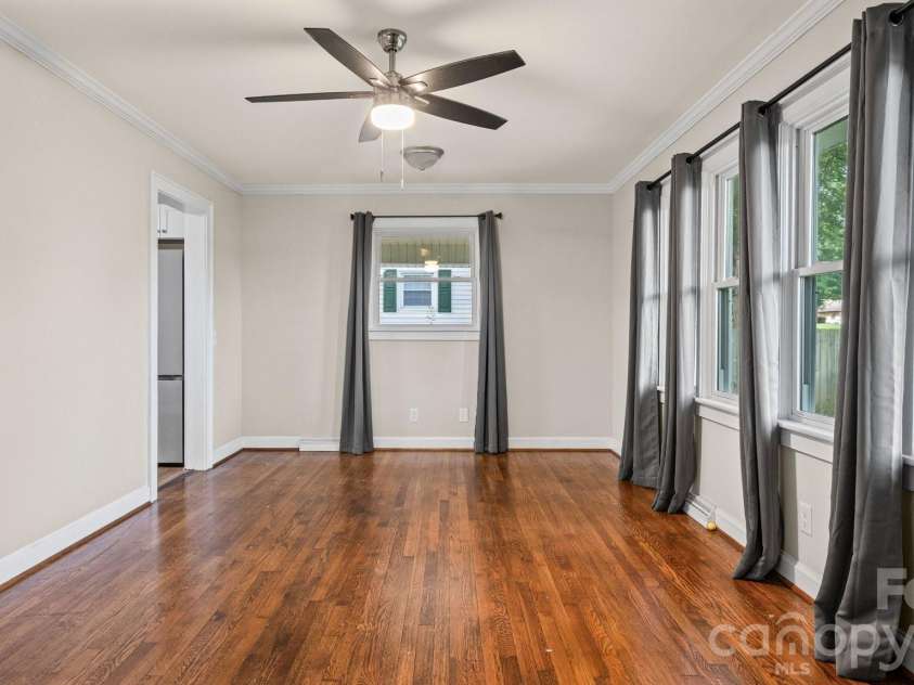 902 Dogwood Drive, Gastonia, NC 28054.  MLS# CAR4413443, YatesRealty ID 44719. 