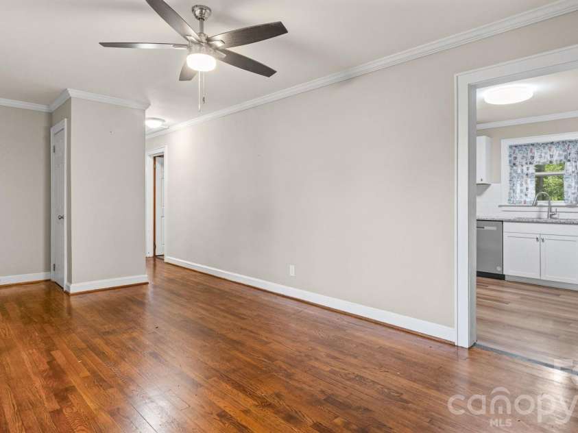 902 Dogwood Drive, Gastonia, NC 28054.  MLS# CAR4413443, YatesRealty ID 44719. 