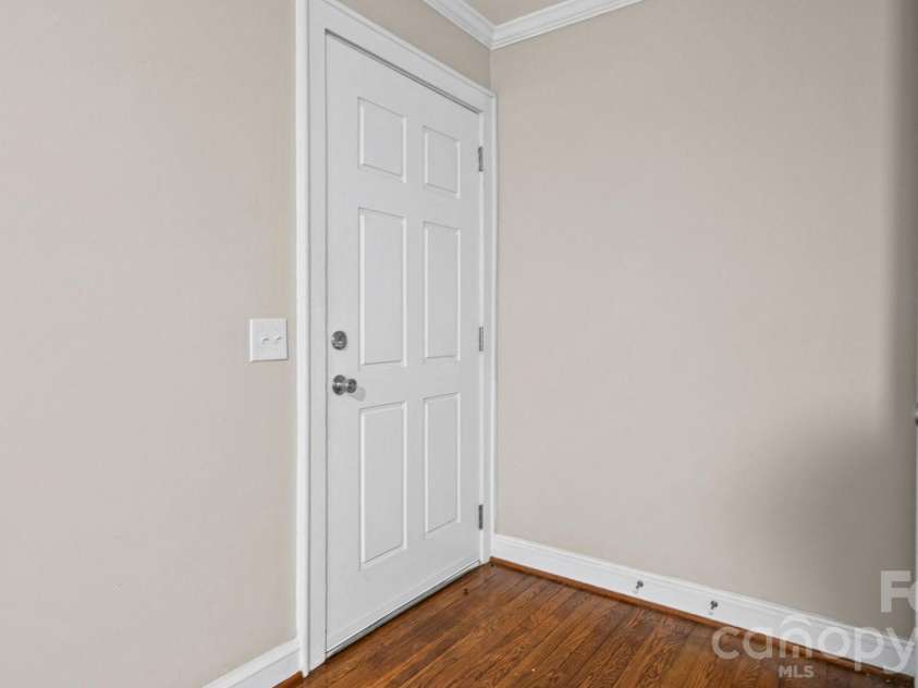 902 Dogwood Drive, Gastonia, NC 28054.  MLS# CAR4413443, YatesRealty ID 44719. 