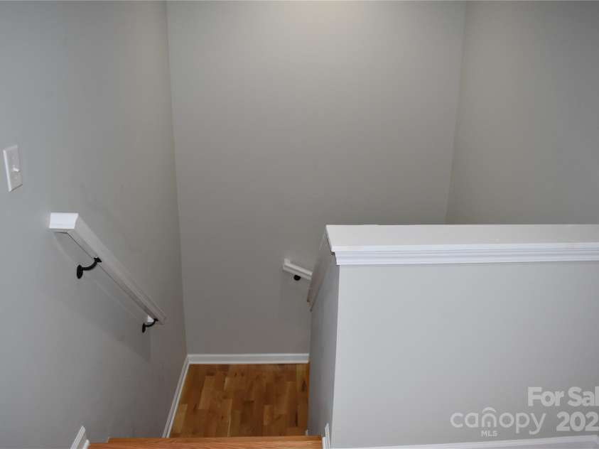 17 Meredith Lane, Marion, NC 28752.  MLS# CAR4249999, YatesRealty ID 4472. 